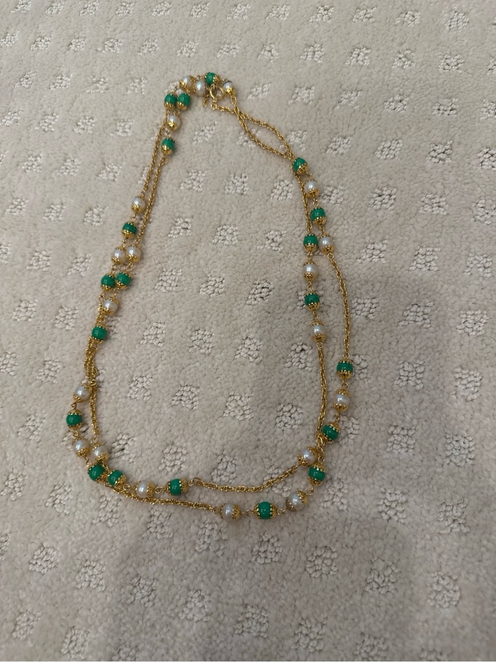 Vintage Style Green Faux Pearl Gold Tone Double Strand Beaded Necklace
